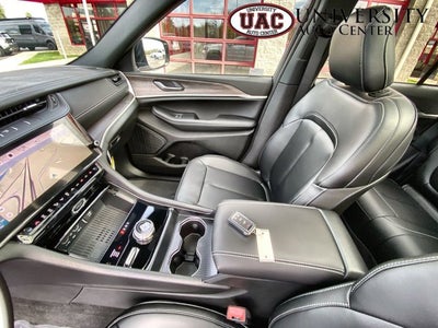 2027 Jeep Grand Cherokee GRAND CHEROKEE LIMITED 4X4