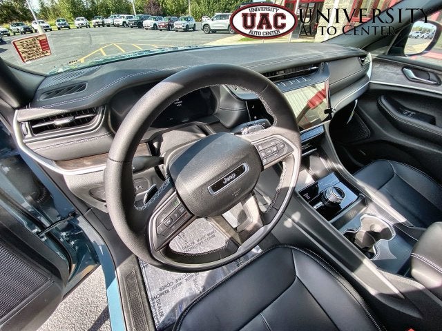 2027 Jeep Grand Cherokee GRAND CHEROKEE L LIMITED 4X4