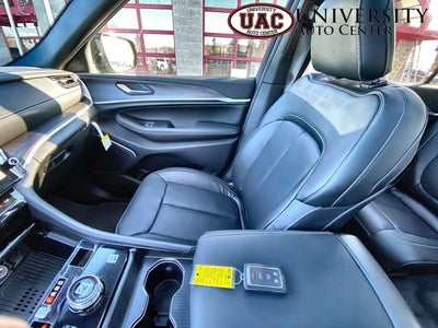 2026 Jeep Grand Cherokee GRAND CHEROKEE L LIMITED RESERVE 4X4