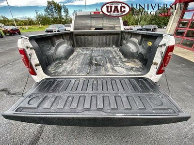 2019 RAM 1500 Laramie Crew Cab 4x4 6'4' Box