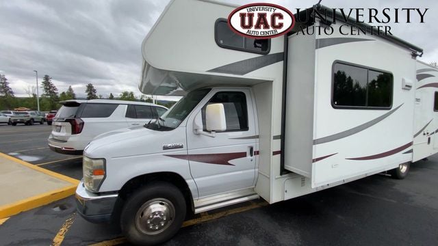 2011 Ford E-450 Cutaway Base