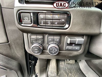 2025 GMC Yukon 4WD Denali