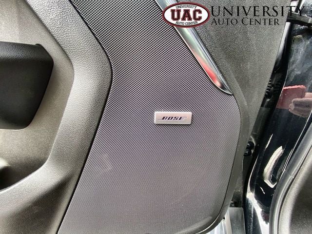 2025 GMC Yukon 4WD Denali