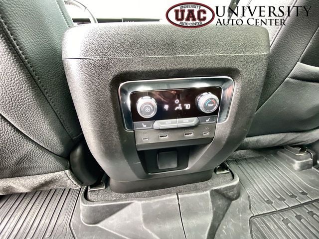 2025 GMC Yukon 4WD Denali