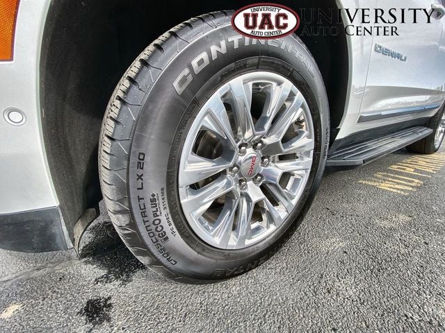 2025 GMC Yukon 4WD Denali