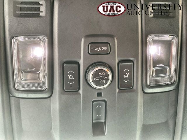 2025 GMC Yukon 4WD Denali