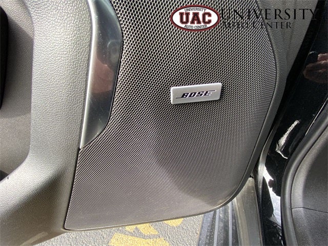 2024 Chevrolet Suburban 4WD RST