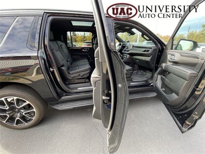 2024 Chevrolet Suburban 4WD RST