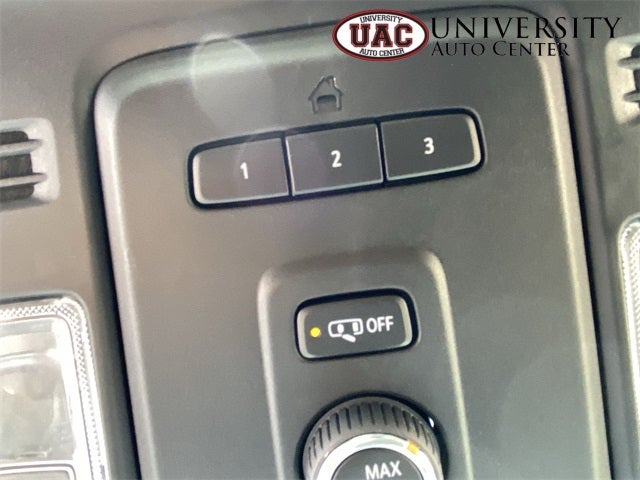 2024 Chevrolet Suburban 4WD RST