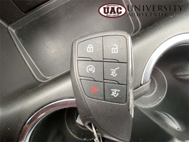 2024 Chevrolet Suburban 4WD RST