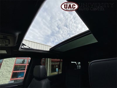 2024 Chevrolet Suburban 4WD RST