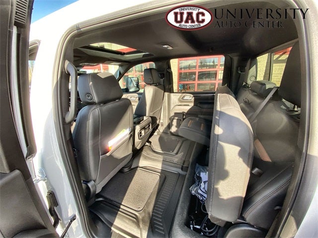 2025 GMC Sierra 2500HD 4WD Crew Cab Standard Bed AT4