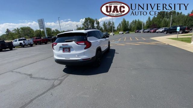 2024 GMC Terrain AWD AT4