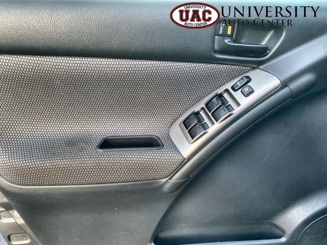 2007 Pontiac Vibe Base