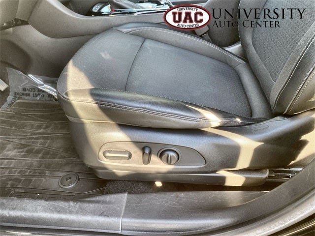 2022 Buick Encore GX AWD Select