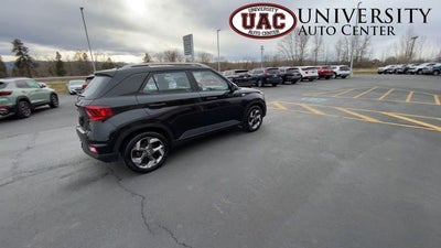 2022 Hyundai Venue SEL